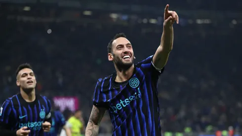 Inter, escolta de Napoli en la Serie A, se pone a prueba ante un Liverpool irregular.