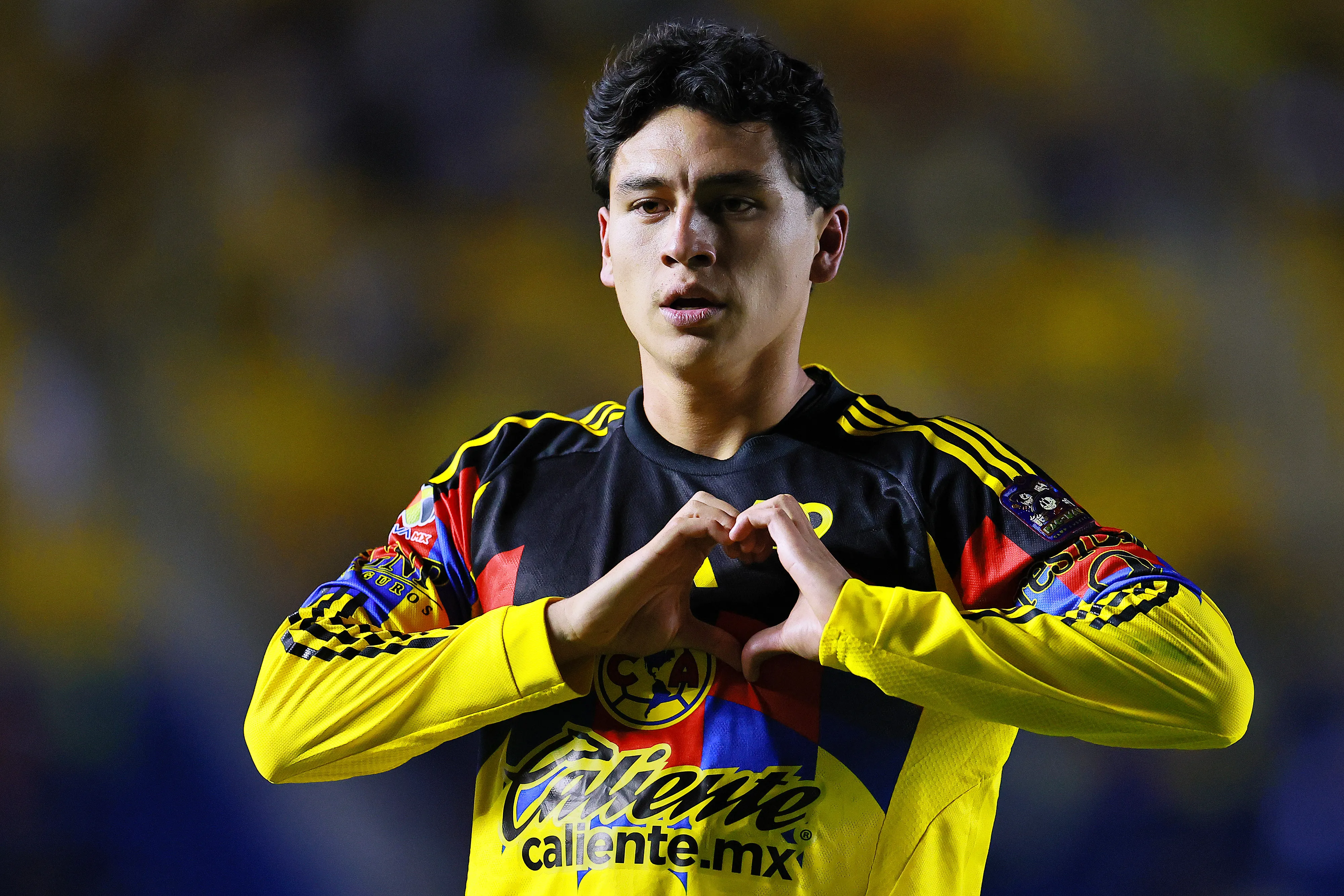 Ramón Juárez buscaría minutos para meterse en el Mundial 2026 (Getty Images)