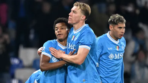 Napoli se mide ante Benfica en Portugal.