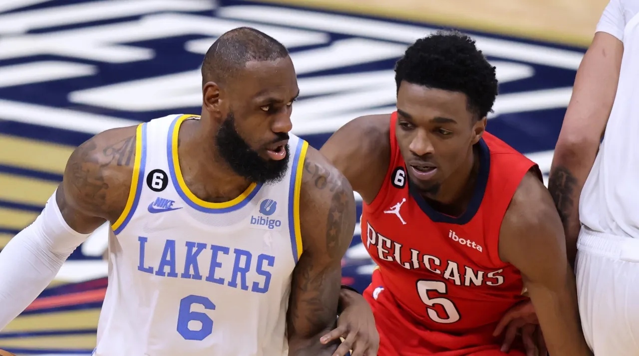 LeBron James y el jugador que busca Los Angeles Lakers. (Foto: Getty Images)