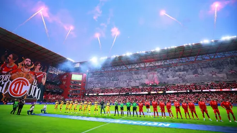 Toluca recibe a Tigres en un 'Infierno' desbordado.