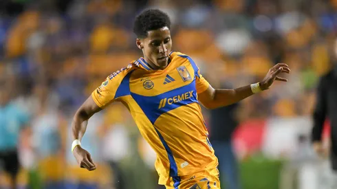 Ozziel Herrera no será parte del duelo de Tigres UANL ante Toluca por el Apertura 2025