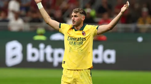 Santiago Giménez, delantero mexicano de AC Milan