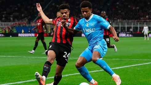 Milan y Napoli buscan un lugar en la final de la Supercopa de Italia.