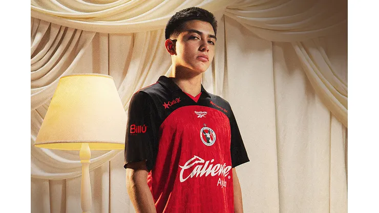 Xolos estrena jerseys junto a Reebok