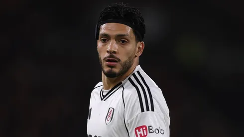 Raúl Jiménez aún es jugador de Fulham