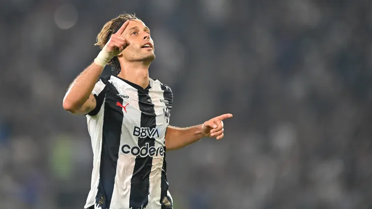 Sergio Canales podría volver al futbol europeo en 2026.