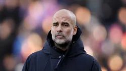 Pep Guardiola advierte a los futbolistas del Manchester City.