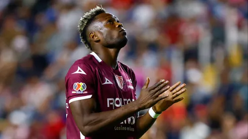 Diber Cambindo llega a León con 2 refuerzos más