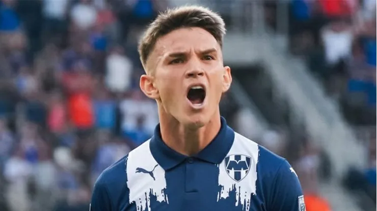 Luca Orellano vestirá la playera albiazul en 2026.