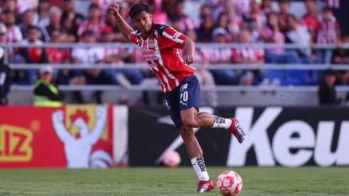 Ángel Sepúlveda se vuelve a estrenar con Chivas