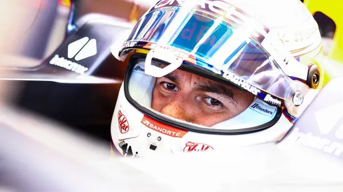 Checo Pérez regresa a la Fórmula 1 en 2026