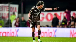 Ronaldo Martínez se aleja de Pumas por un par de detalles