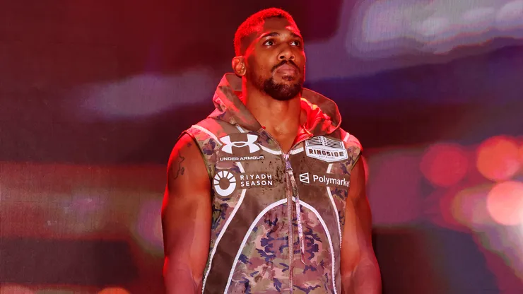 Anthony Joshua pudo haber sido una víctima fatal del accidente automovilístico sufrido.