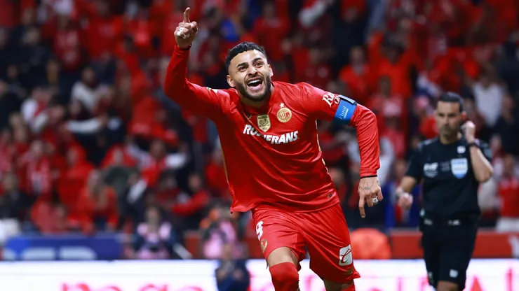 Alexis Vega le dio el bicampeonato a Toluca.