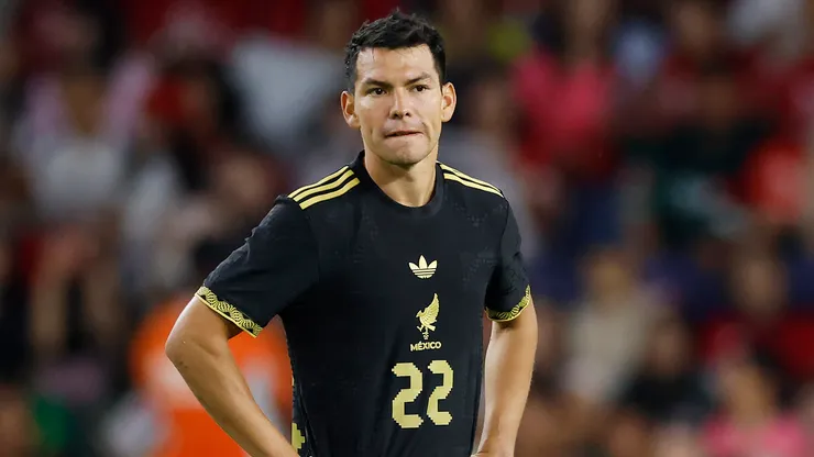 Hirving Lozano pone en riesgo su participación en el próximo Mundial.