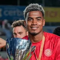 Todo sobre Jhon Solís, el mediocampista que llegará a Tigres UANL desde Europa