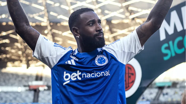 Gerson llegó a Cruzeiro como una estrella y fue amenazado en su primer día.