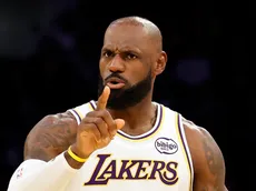 La reacción de LeBron James a la supuesta filtración de su retiro