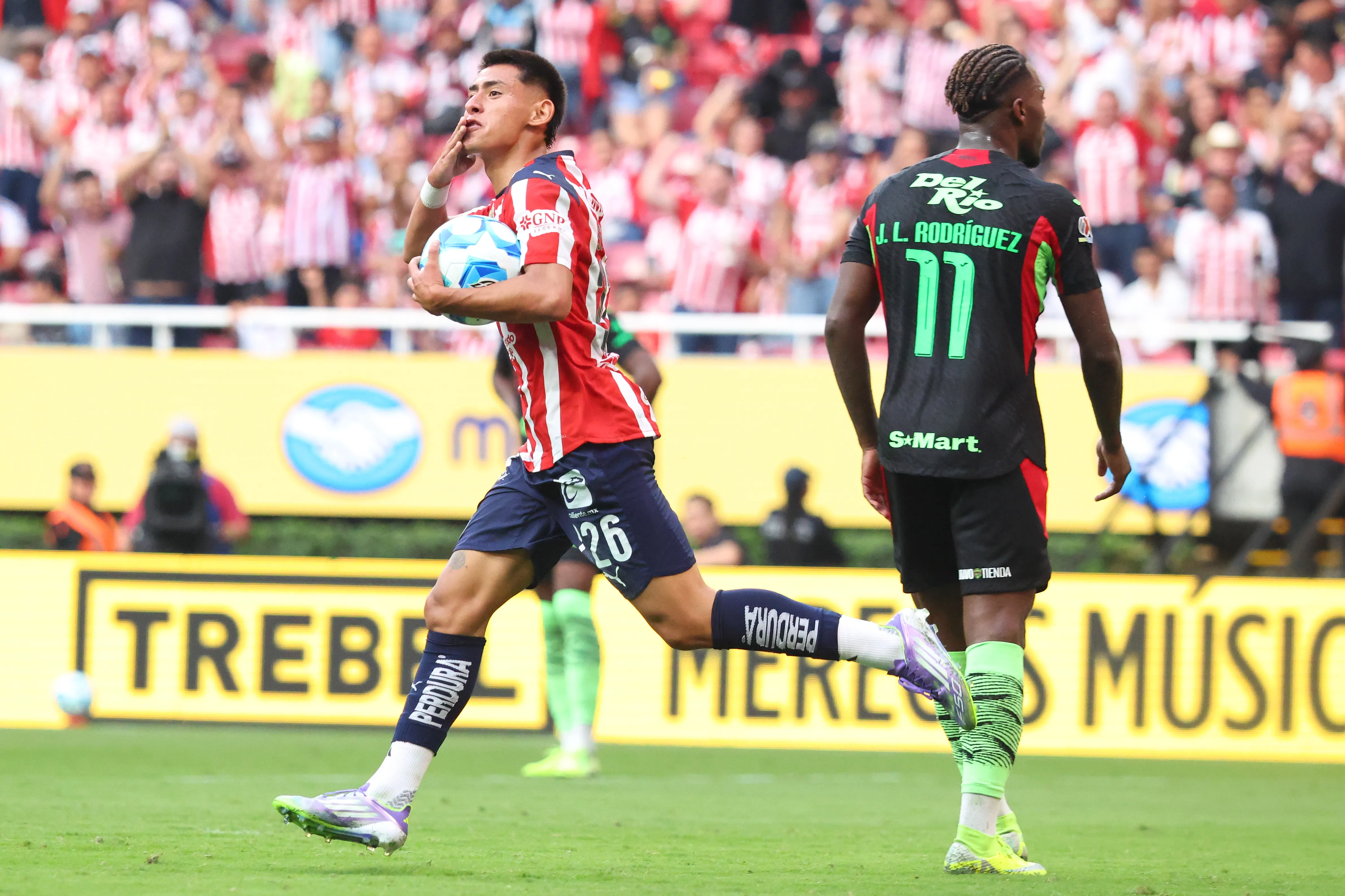 Chivas buscará otro triunfo en casa de Bravos [foto: Getty]