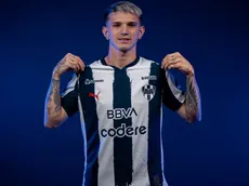 ¿Por qué no juega Luca Orellano vs. Necaxa y cuándo debuta en Rayados?