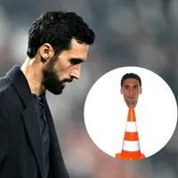 ¿Por qué burlan con un cono naranja a Álvaro Arbeloa, DT del Real Madrid?