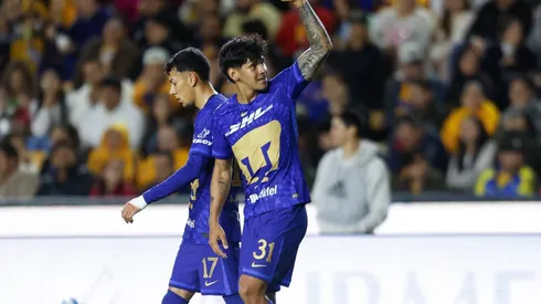 Robert Morales marcó el camino y Pumas ganó.