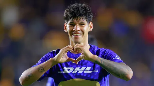 Robert Morales convirtió su primer gol en Pumas
