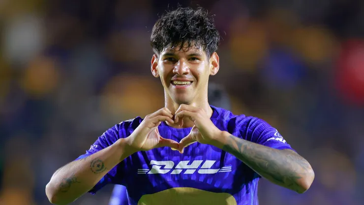 Robert Morales convirtió su primer gol en Pumas