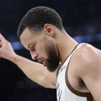 La jugada que Curry denunció en su contra: “No es baloncesto”