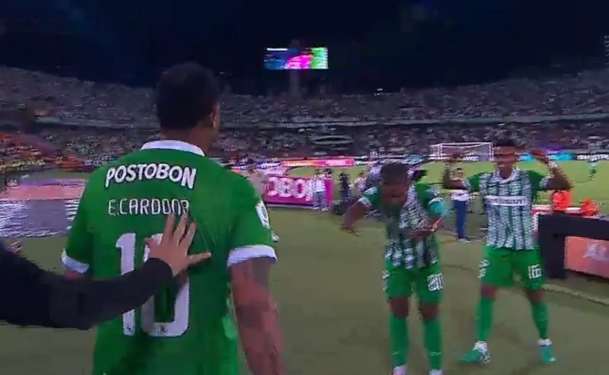 El golazo de Edwin Cardona que le daría el Premio Puskás