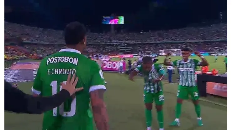 El golazo de Puskás de Edwin Cardona