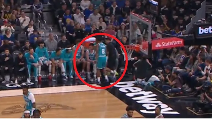 La Jugada contra Curry en Warriors vs Hornets.