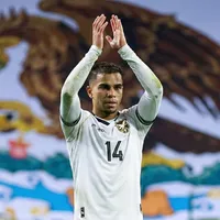 Robson Matheus, mediocampista de Bolivia, se rinde a los pies de México