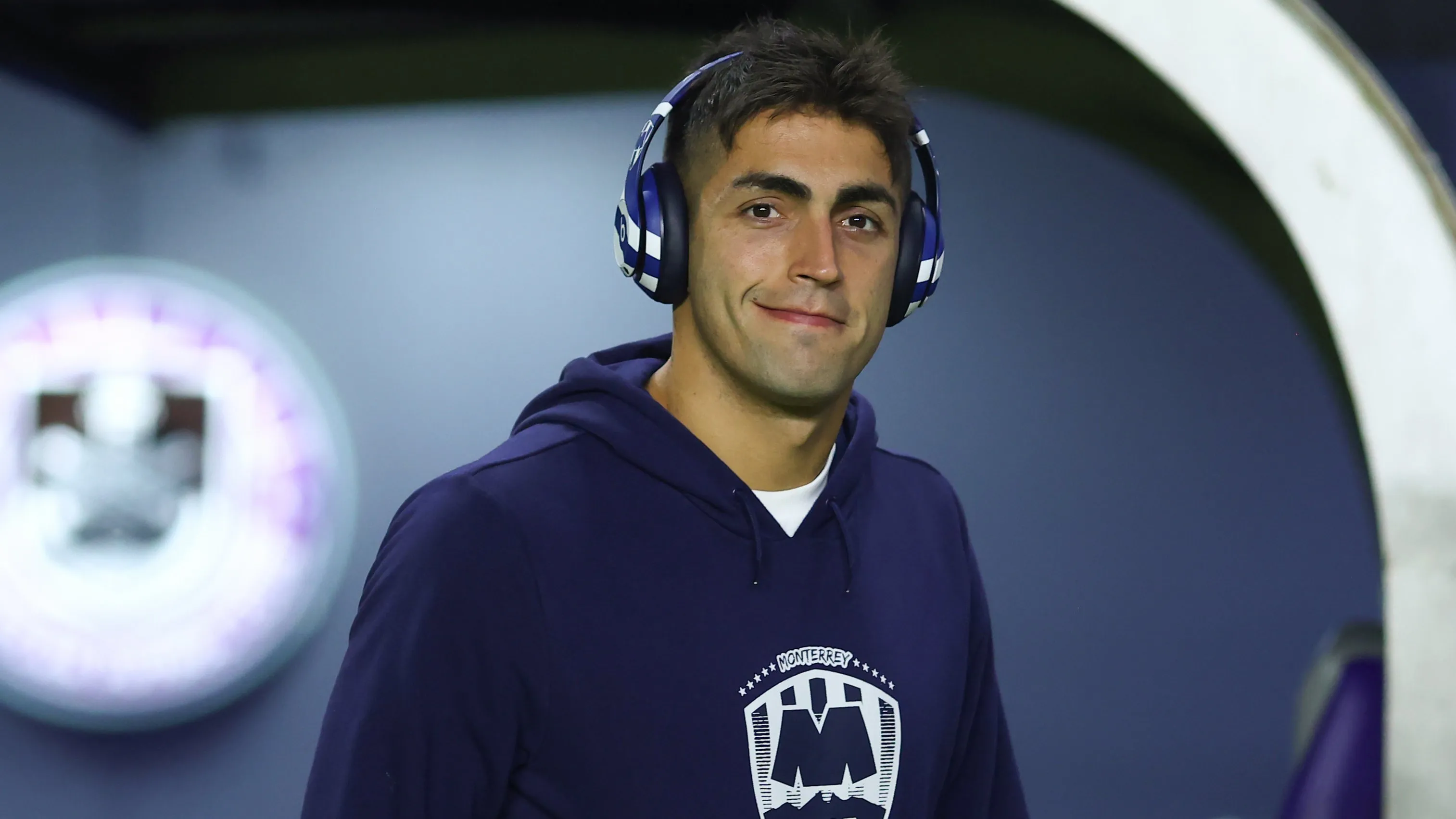 Santiago Mele no la tiene fácil en Rayados [Foto: Getty]