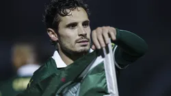 Raphael Veiga festeja gol con Palmeiras mientras América lo quiere