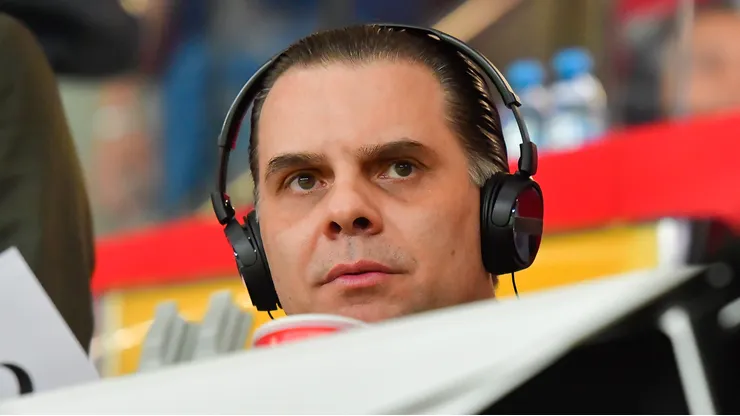 Christian Martinolli no está narrando el amistoso entre Bolivia y México.