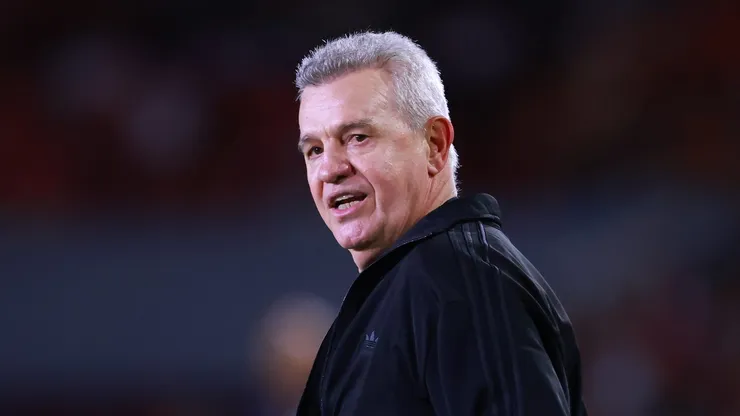 Javier Aguirre encaró a jugador de Bolivia