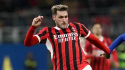 El entrenador del Milan deslizó cuándo podría estar disponible Santiago Giménez