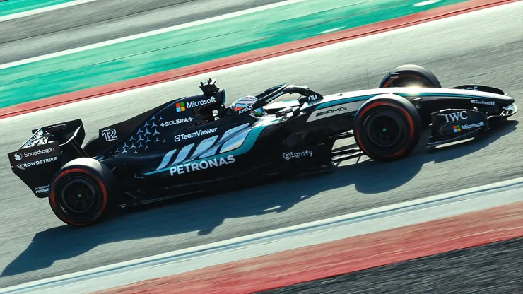 Kimi Antonelli en los test de pretemporada de Barcelona 2026
