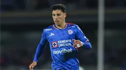 Cruz Azul acelera charlas con PAOK por la posible venta de Jorge Sánchez
