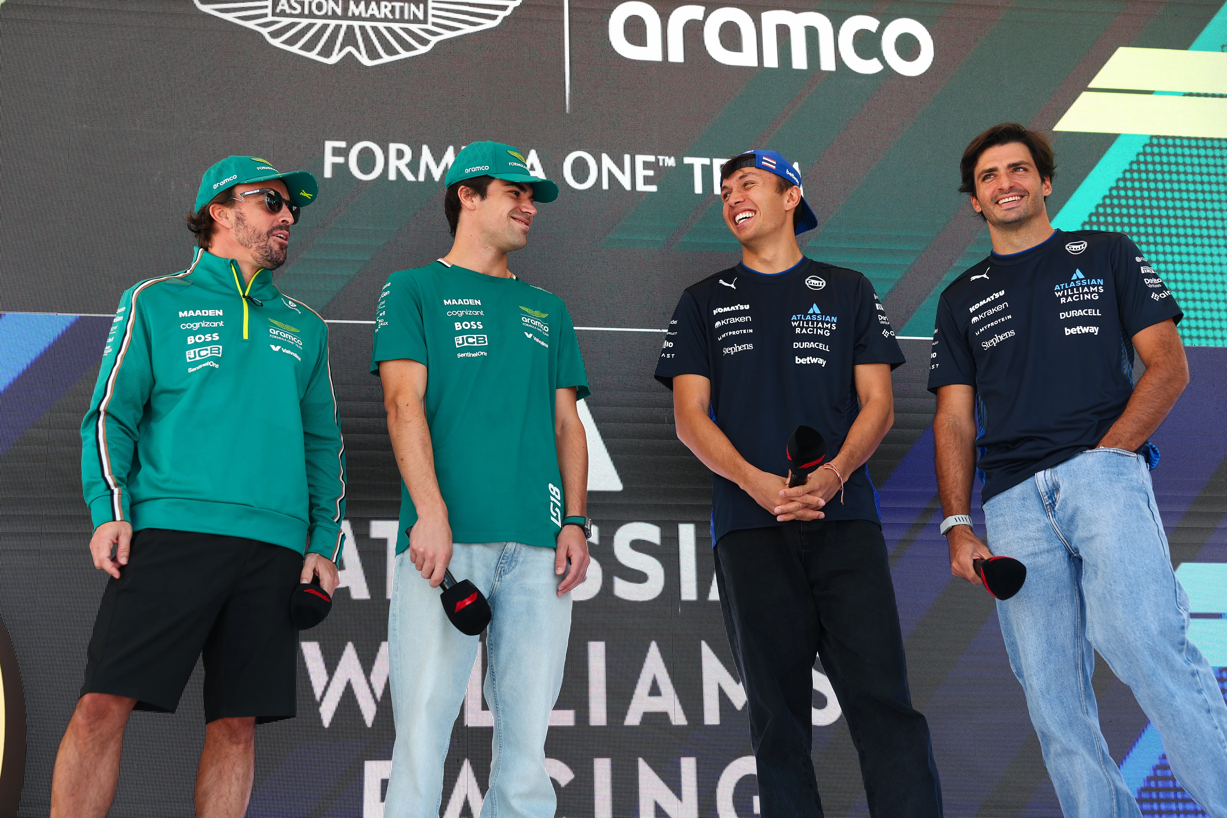Fernando Alonso, Lance Stroll, Alexander Albon y Carlos Sainz (GETTY IMAGES)