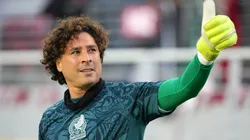 Memo Ochoa podría volver a México.
