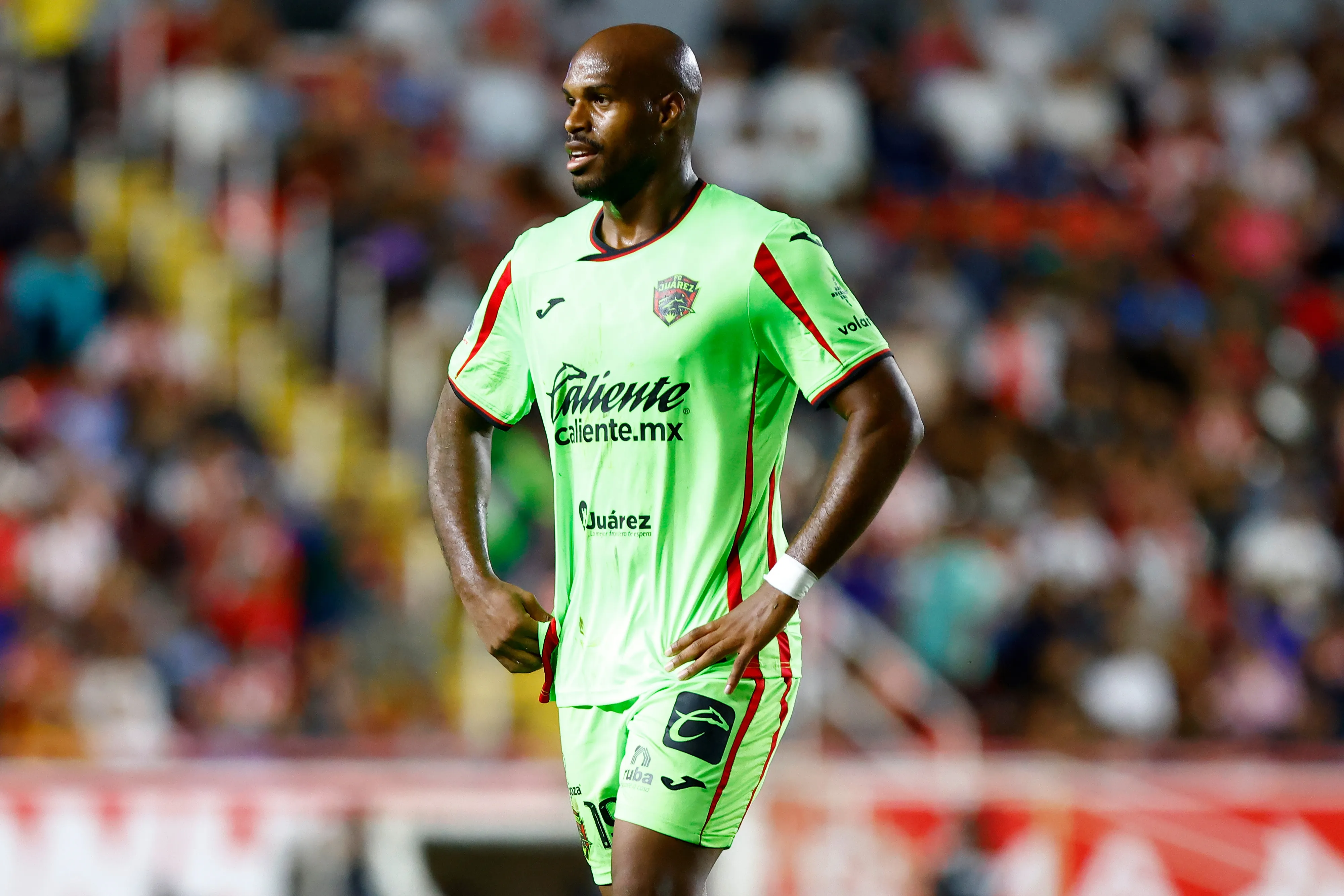 Oscar Estupiñán casi le arruina la noche a Cruz Azul [Foto: Getty]