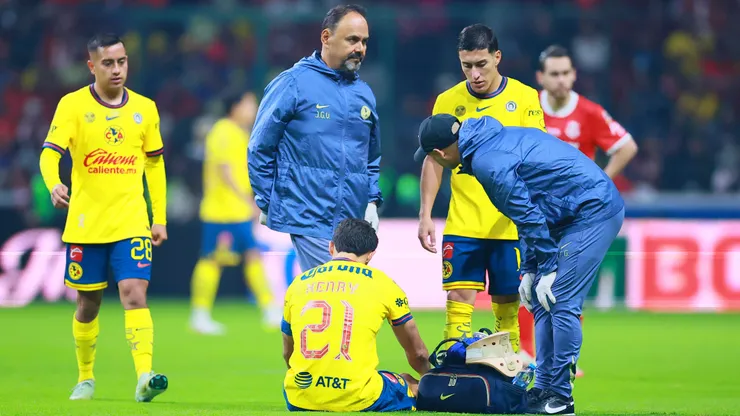André Jardine y el América recuperan a jugador clave