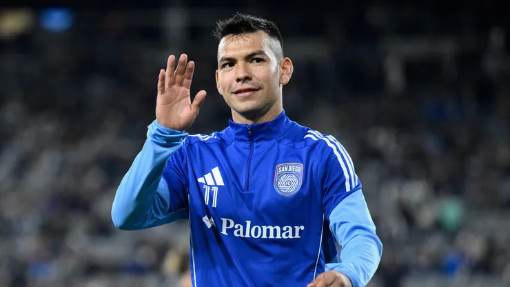 El mexicano Hirving Lozano pertenece a San Diego.