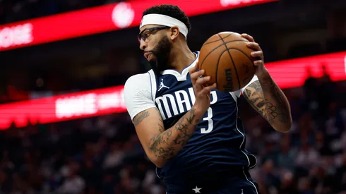 Anthony Davis recibió un nuevo golpe inesperado que pone su futuro en jaque.
