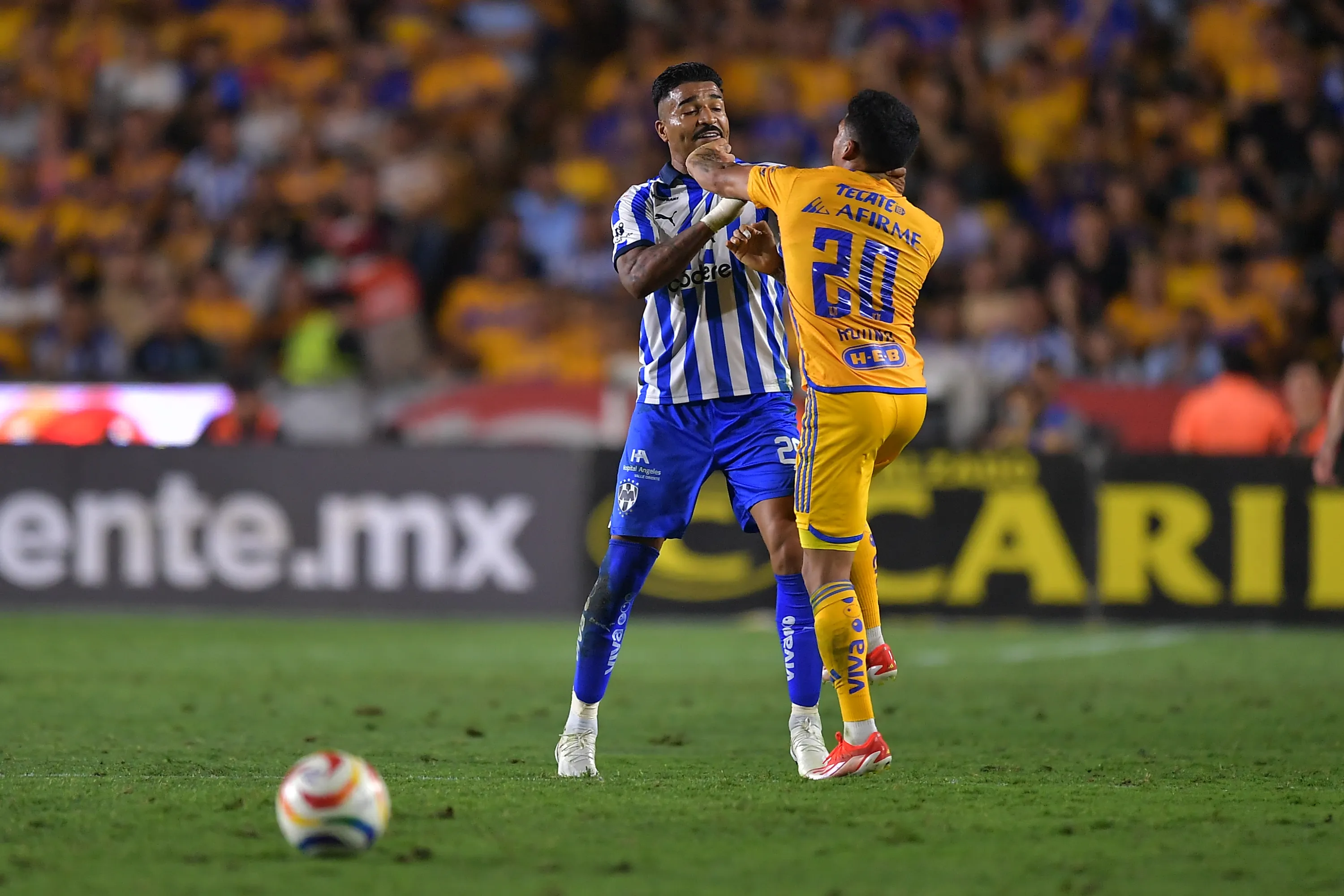 Un ex Rayados vestirá la camiseta de Tigres [foto: Getty]