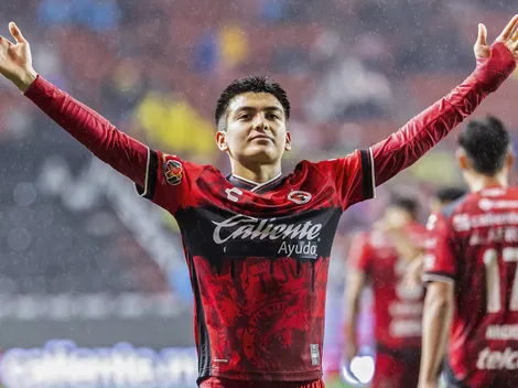 Gilberto Mora, otra vez fuera del once: qué le ocurre a la joya de Xolos