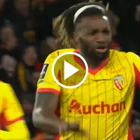 ¡Desde afuera del área! Saint-Maximin marcó su primer gol con Lens